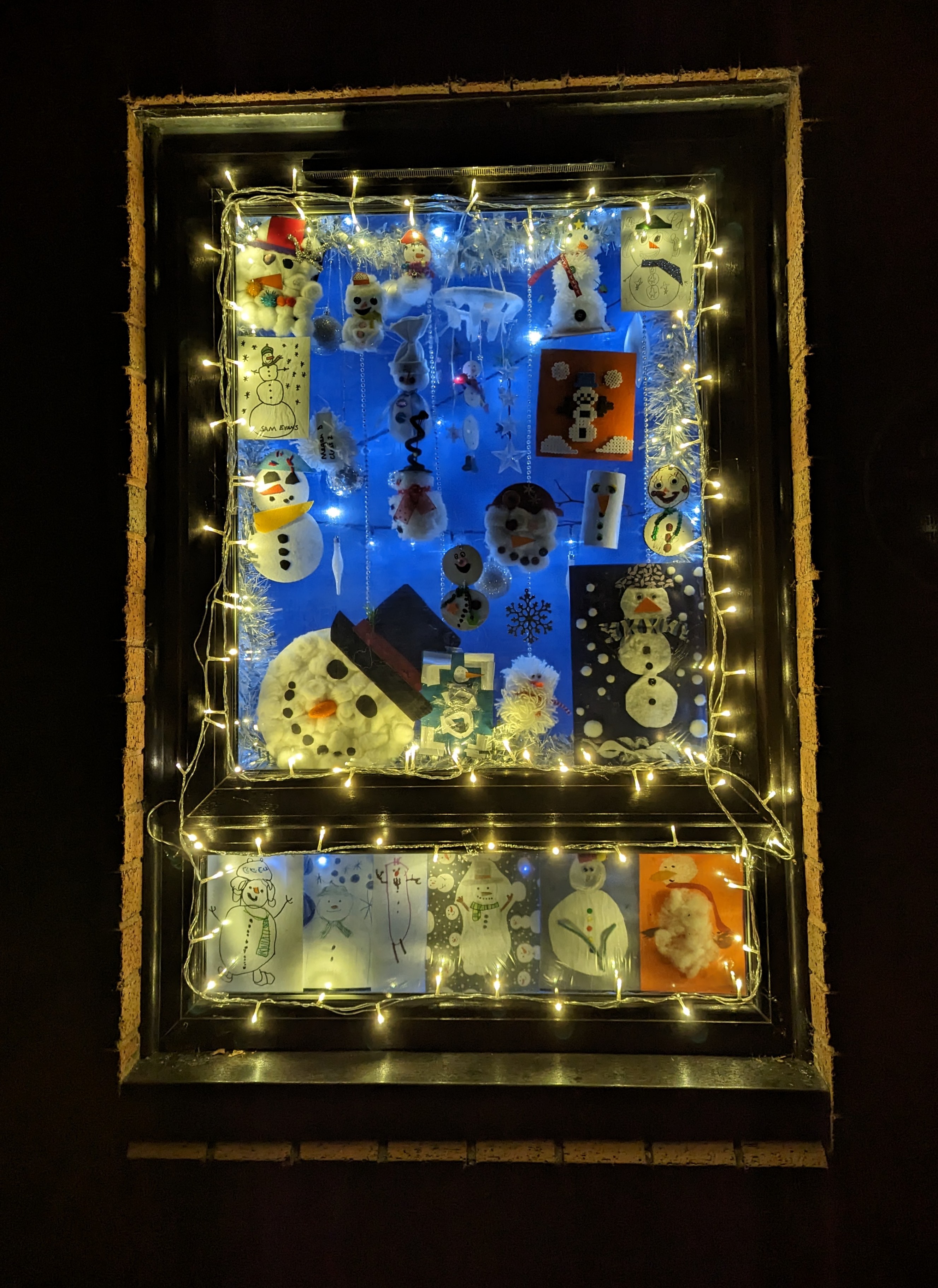 Christmas window display 'Snow People'